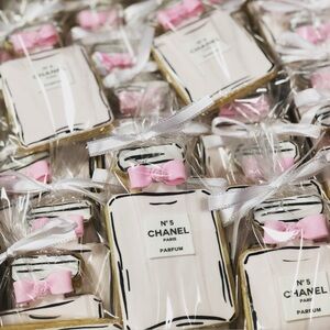 Meet your Posher, Krystina